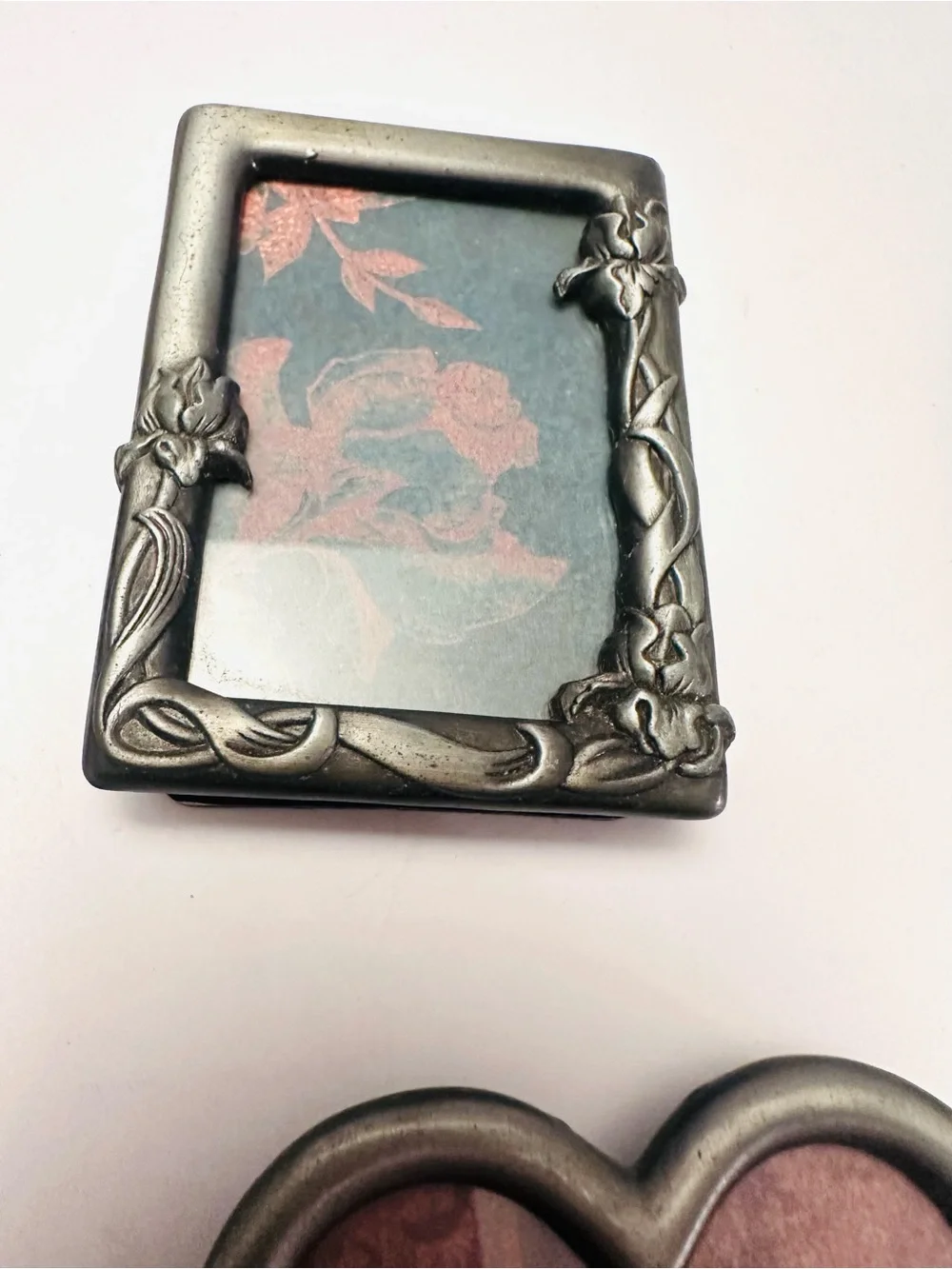Mini Vintage Romance — Set of 4 Ornate Frames with easel backs